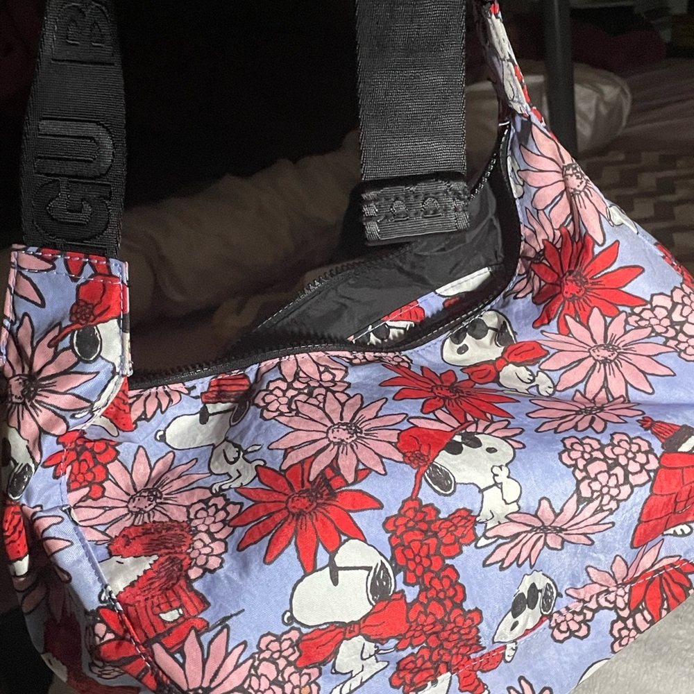 Snoopy Floral Print Baggu - Picture 4 of 4